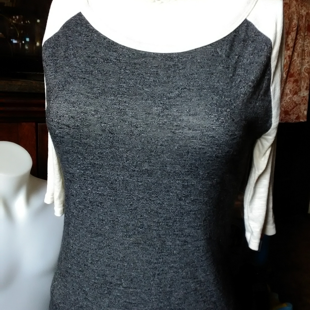 Lularoe below knee length tee dress extremely cute